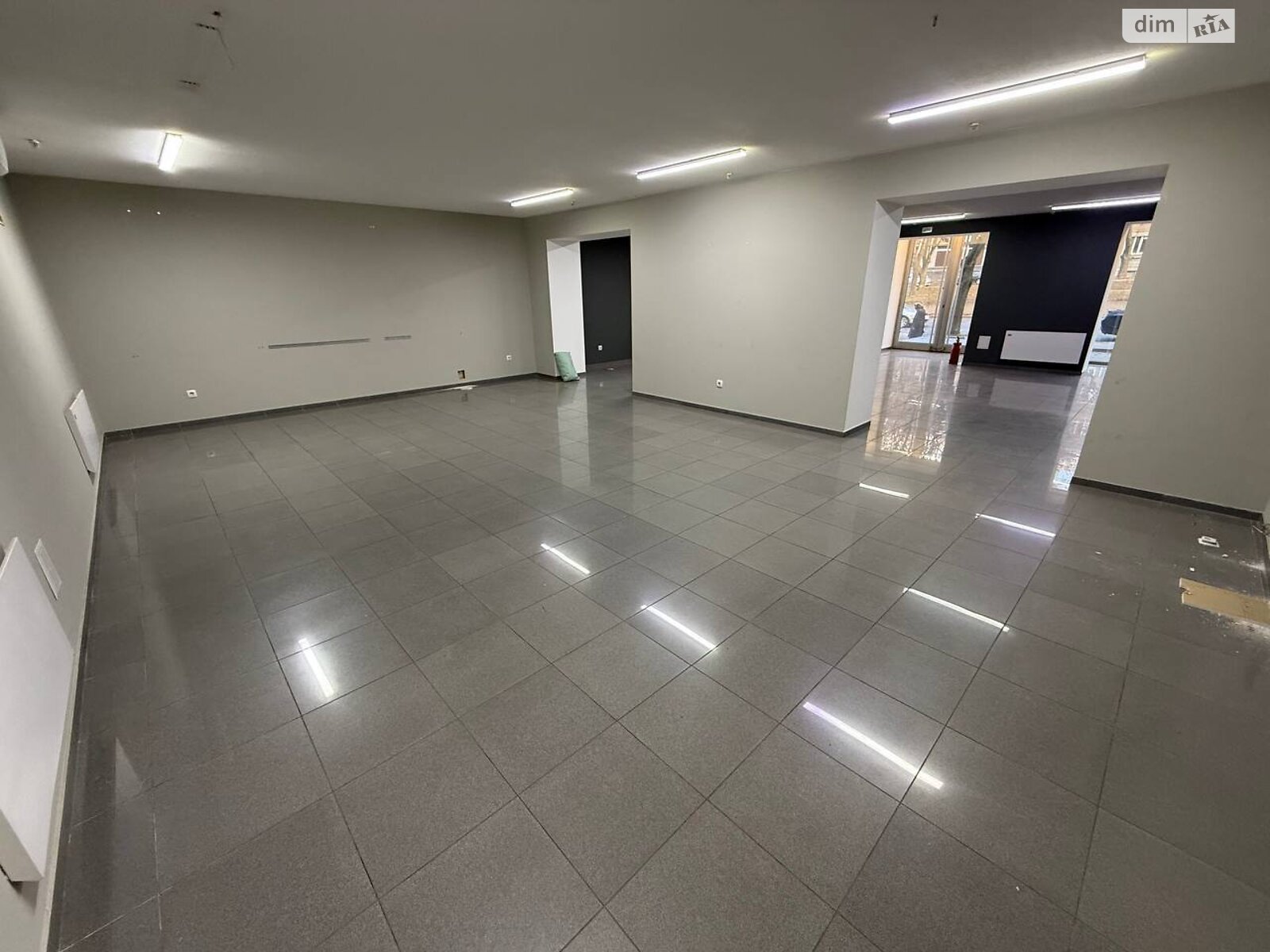 Коммерческое помещение в Днепре, сдам в аренду по Поля Александра проспект 48Б, район Проспект Поля, цена: 28 000 грн за объект фото 1 Коммерческое помещение в Днепре, сдам в аренду по Поля Александра проспект 48Б, район Проспект Поля, цена: 28 000 грн за объект фото 1