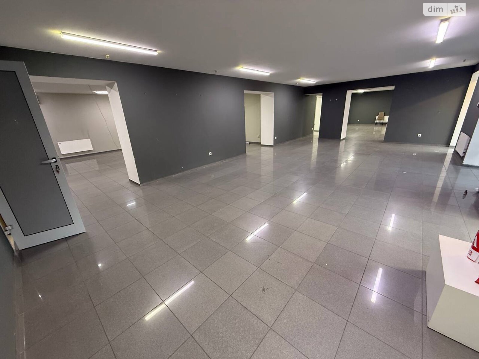 Коммерческое помещение в Днепре, сдам в аренду по Поля Александра проспект 48Б, район Проспект Поля, цена: 42 000 грн за объект фото 1