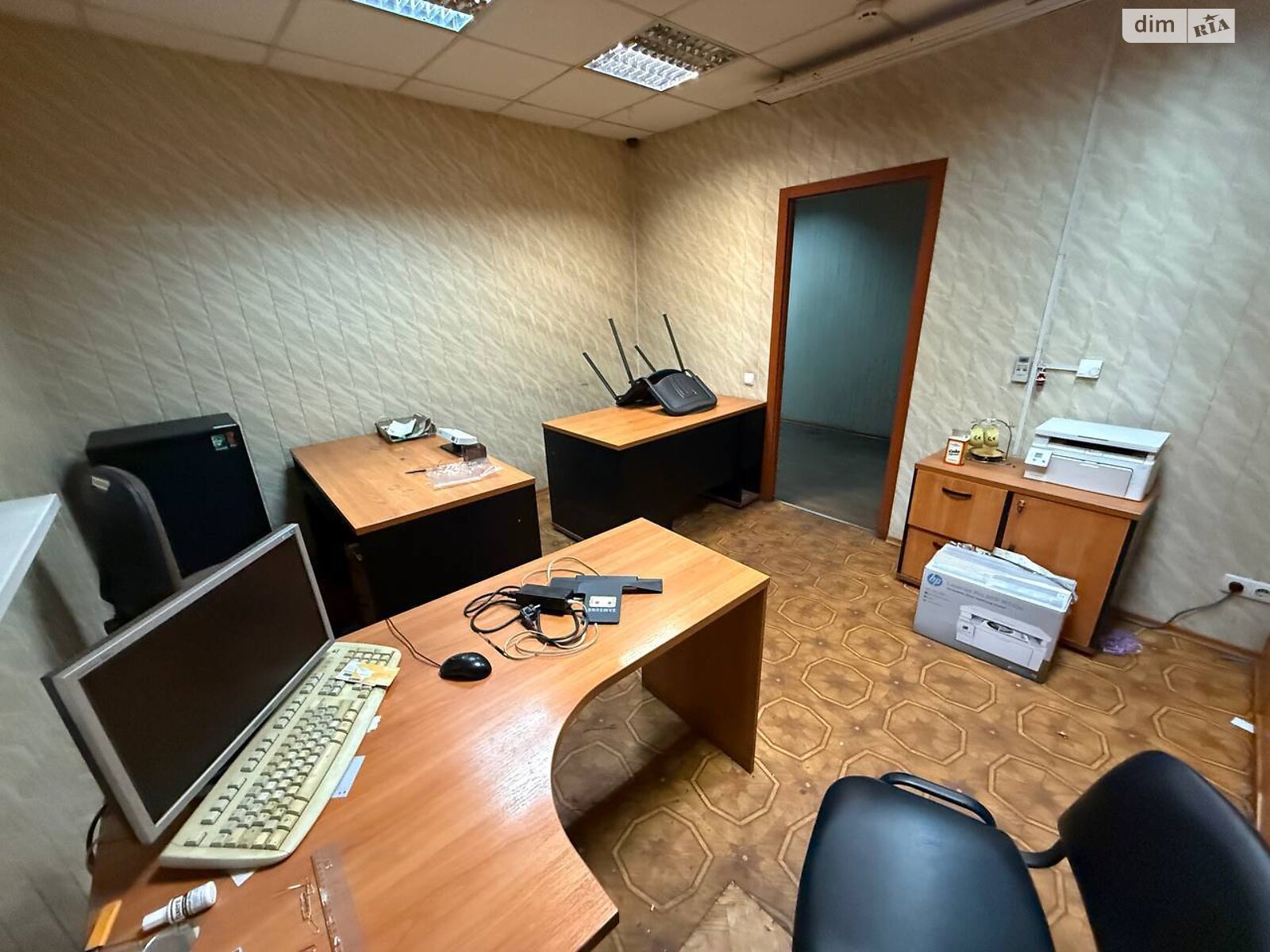 Коммерческое помещение в Днепре, сдам в аренду по просп. Хмельницкого Богдана, район Шевченковский, цена: 340 000 грн за объект фото 1 Коммерческое помещение в Днепре, сдам в аренду по просп. Хмельницкого Богдана, район Шевченковский, цена: 340 000 грн за объект фото 1