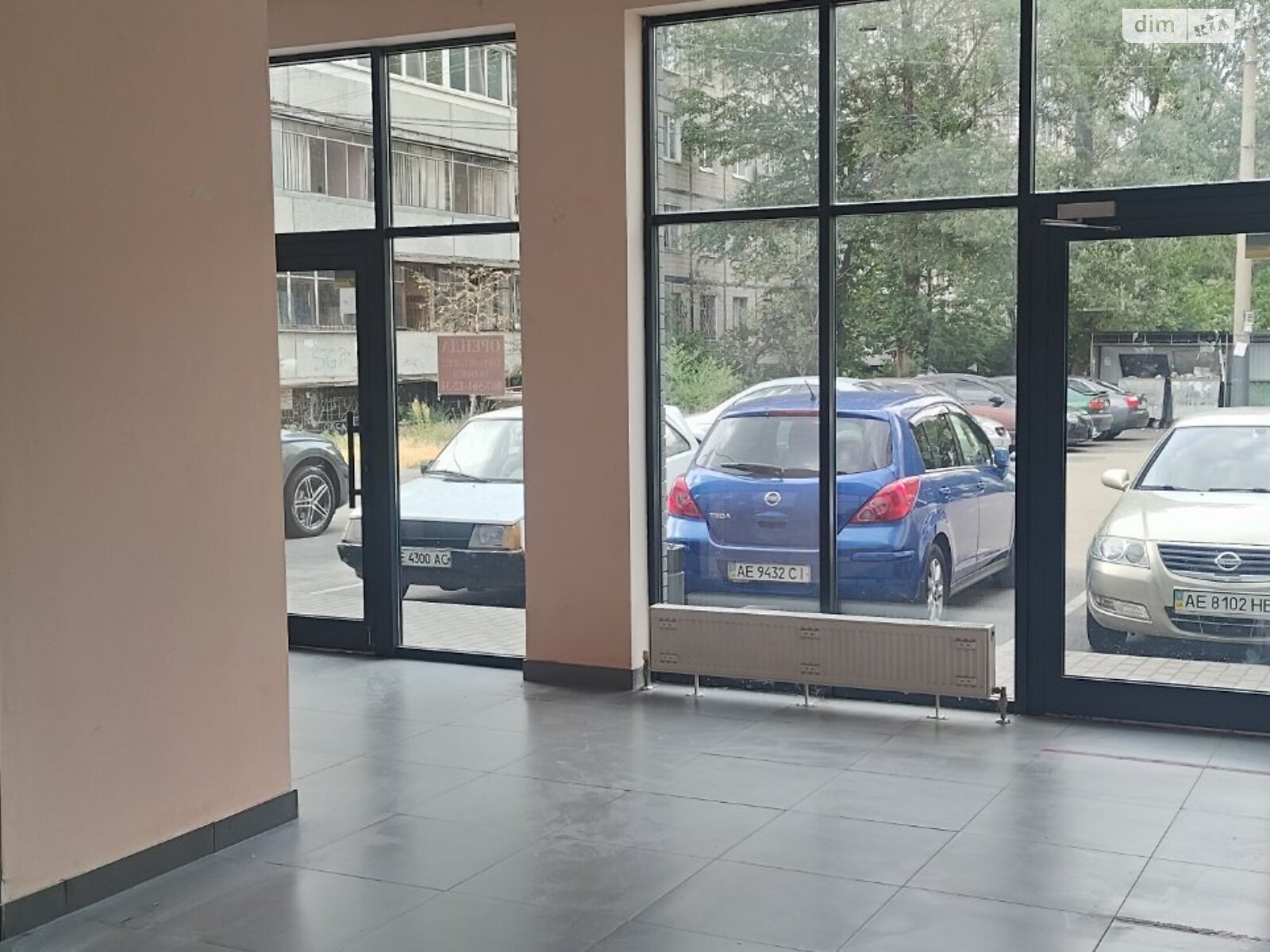 Коммерческое помещение в Днепре, сдам в аренду по Солнечная Набережная (Малиновского Маршала) улица 14А, район Солнечный, цена: 35 000 грн за объект фото 1 Коммерческое помещение в Днепре, сдам в аренду по Солнечная Набережная (Малиновского Маршала) улица 14А, район Солнечный, цена: 35 000 грн за объект фото 1