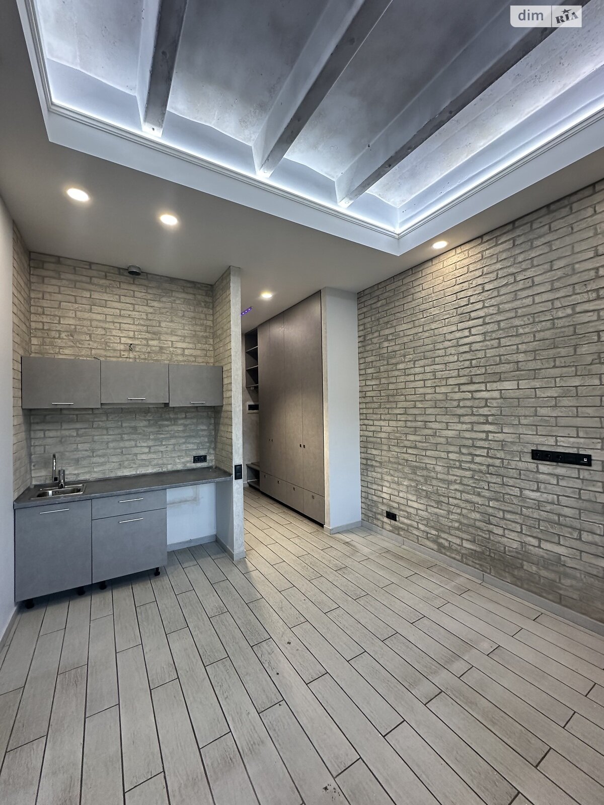 Коммерческое помещение в Днепре, сдам в аренду по Европейская улица 9А, район Центр, цена: 14 000 грн за объект фото 1 Коммерческое помещение в Днепре, сдам в аренду по Европейская улица 9А, район Центр, цена: 14 000 грн за объект фото 1