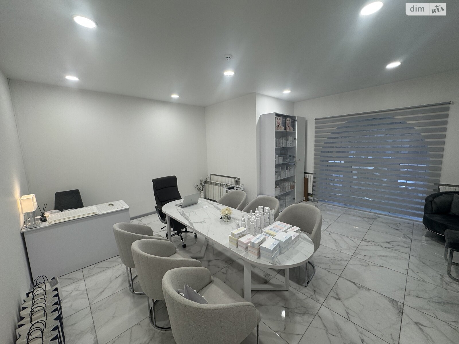 Комерційне приміщення в Дніпрі, здам в оренду по Виконкомівська вулиця, район Центр, ціна: 189 315 грн за об’єкт фото 1