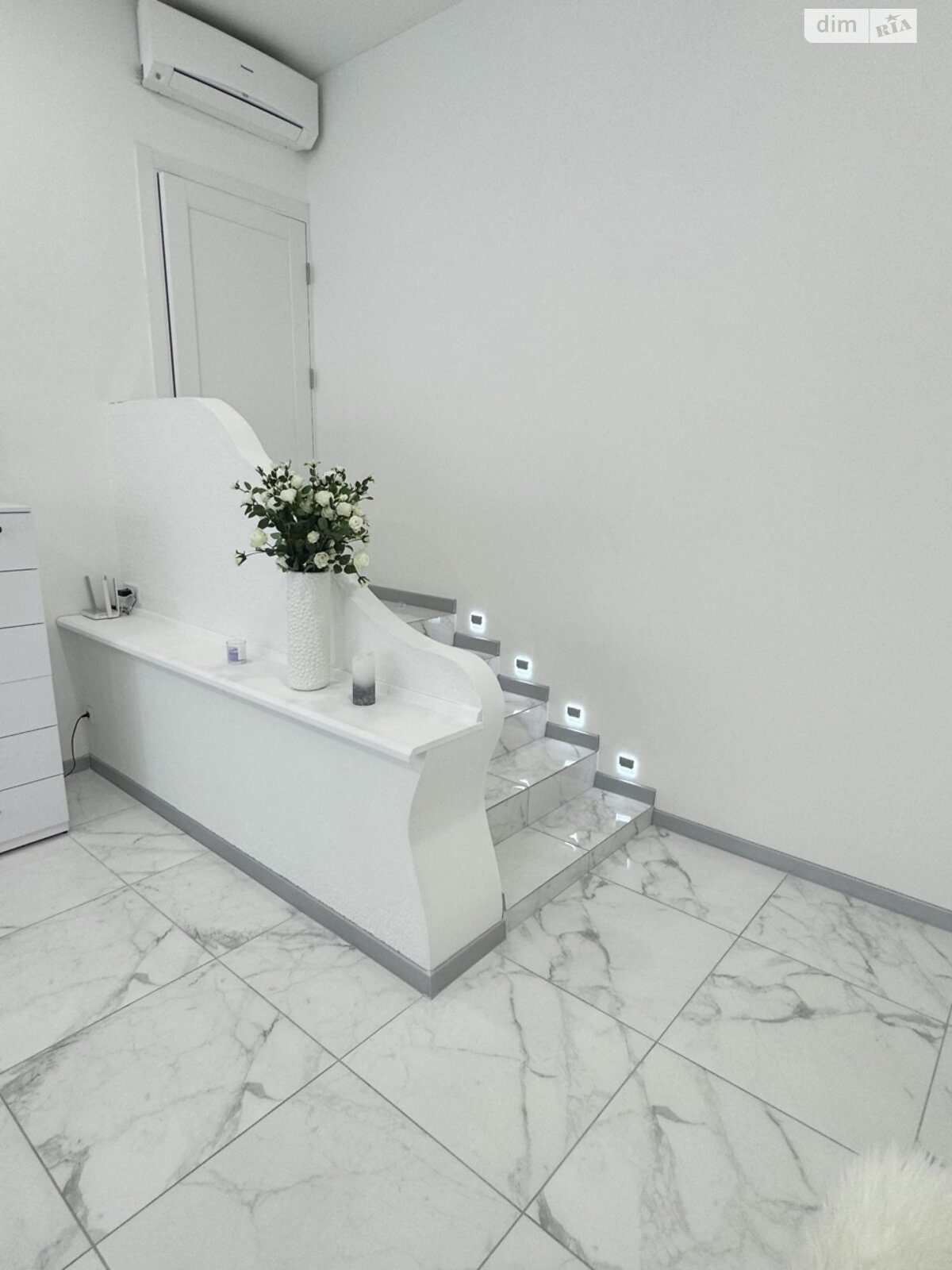 Комерційне приміщення в Дніпрі, здам в оренду по Виконкомівська вулиця, район Центр, ціна: 189 315 грн за об’єкт фото 1