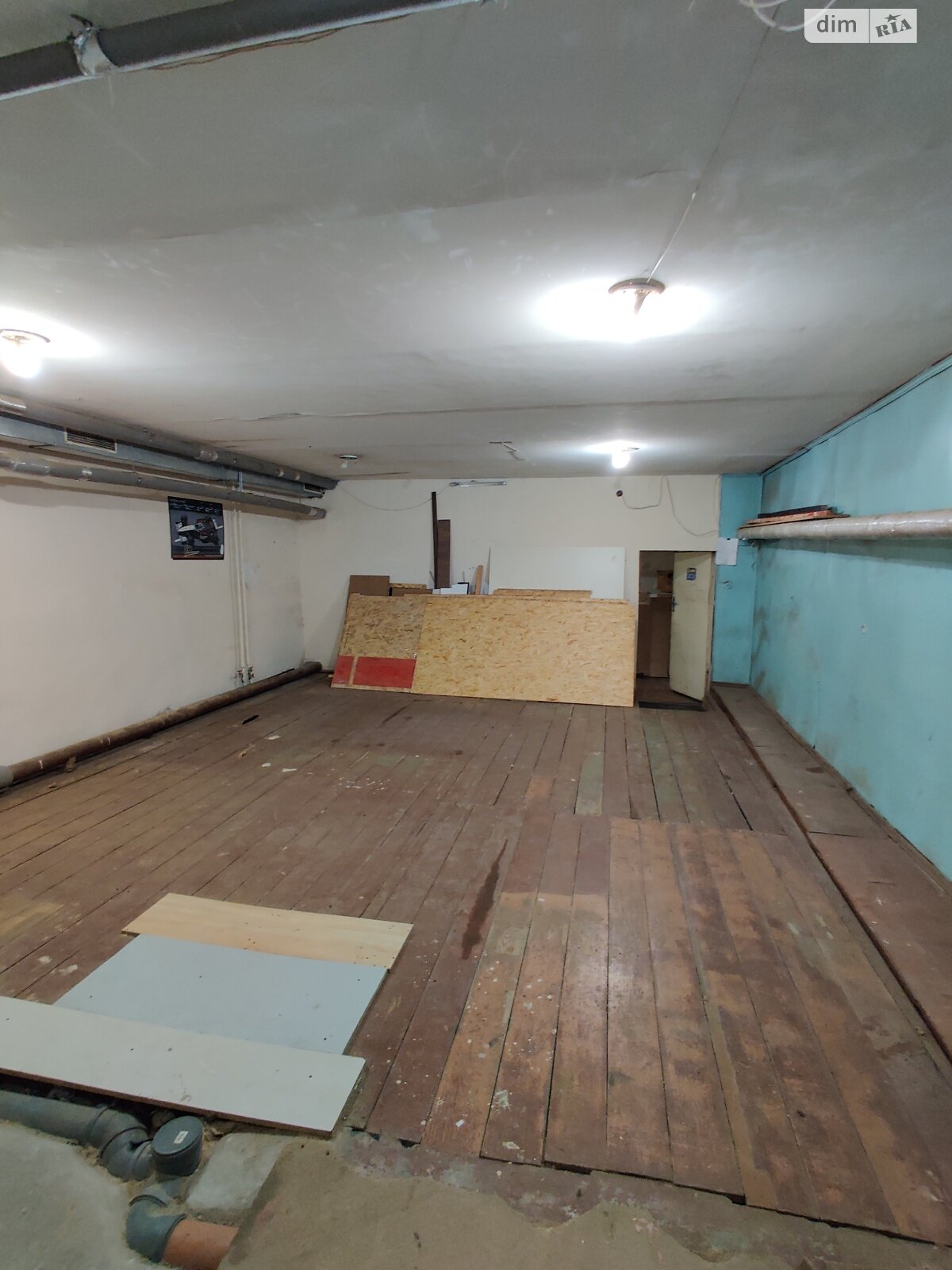 Комерційне приміщення в Дніпрі, здам в оренду по Володимира Великого князя вулиця 15Б, район Центр, ціна: 8 000 грн за об’єкт фото 1