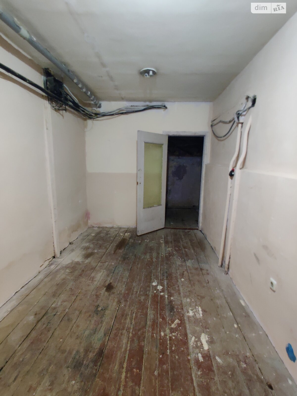 Комерційне приміщення в Дніпрі, здам в оренду по Володимира Великого князя вулиця 15Б, район Центр, ціна: 8 000 грн за об’єкт фото 1