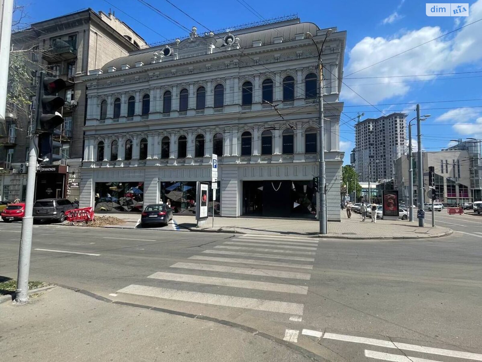 Комерційне приміщення в Дніпрі, здам в оренду по Яворницького Дмитра (Карла Маркса) проспект 54Д, район Центр, ціна: 36 531 грн за об’єкт фото 1 Комерційне приміщення в Дніпрі, здам в оренду по Яворницького Дмитра (Карла Маркса) проспект 54Д, район Центр, ціна: 36 531 грн за об’єкт фото 1