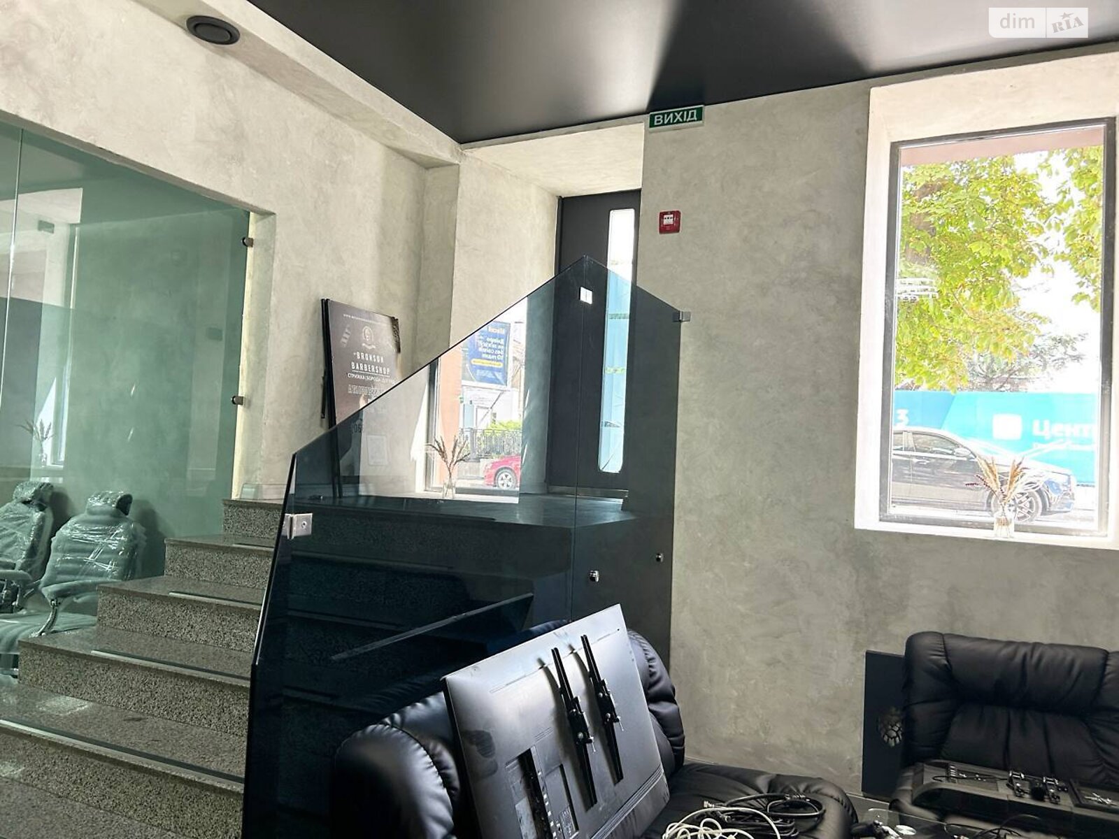 Комерційне приміщення в Дніпрі, здам в оренду по Яворницького Дмитра проспект 70, район Центр, ціна: 80 000 грн за об’єкт фото 1 Комерційне приміщення в Дніпрі, здам в оренду по Яворницького Дмитра проспект 70, район Центр, ціна: 80 000 грн за об’єкт фото 1