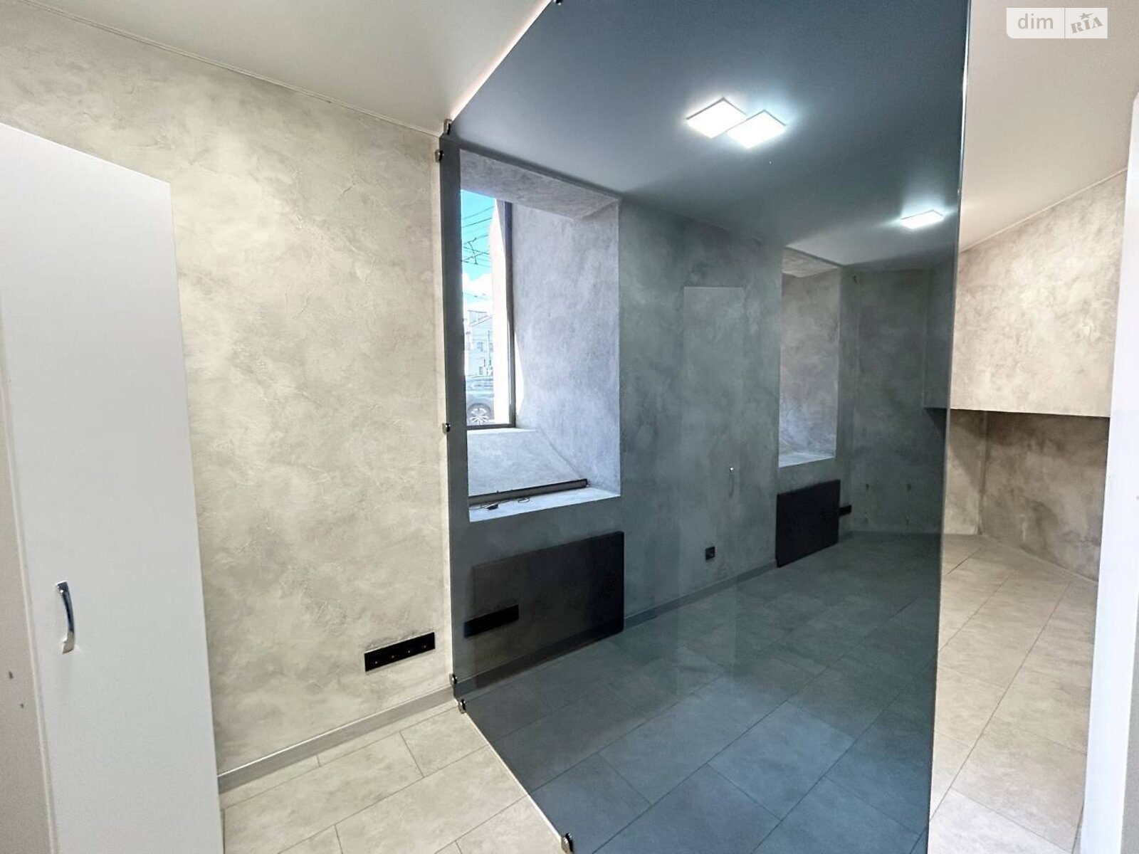 Комерційне приміщення в Дніпрі, здам в оренду по Яворницького Дмитра проспект 70, район Центр, ціна: 80 000 грн за об’єкт фото 1 Комерційне приміщення в Дніпрі, здам в оренду по Яворницького Дмитра проспект 70, район Центр, ціна: 80 000 грн за об’єкт фото 1