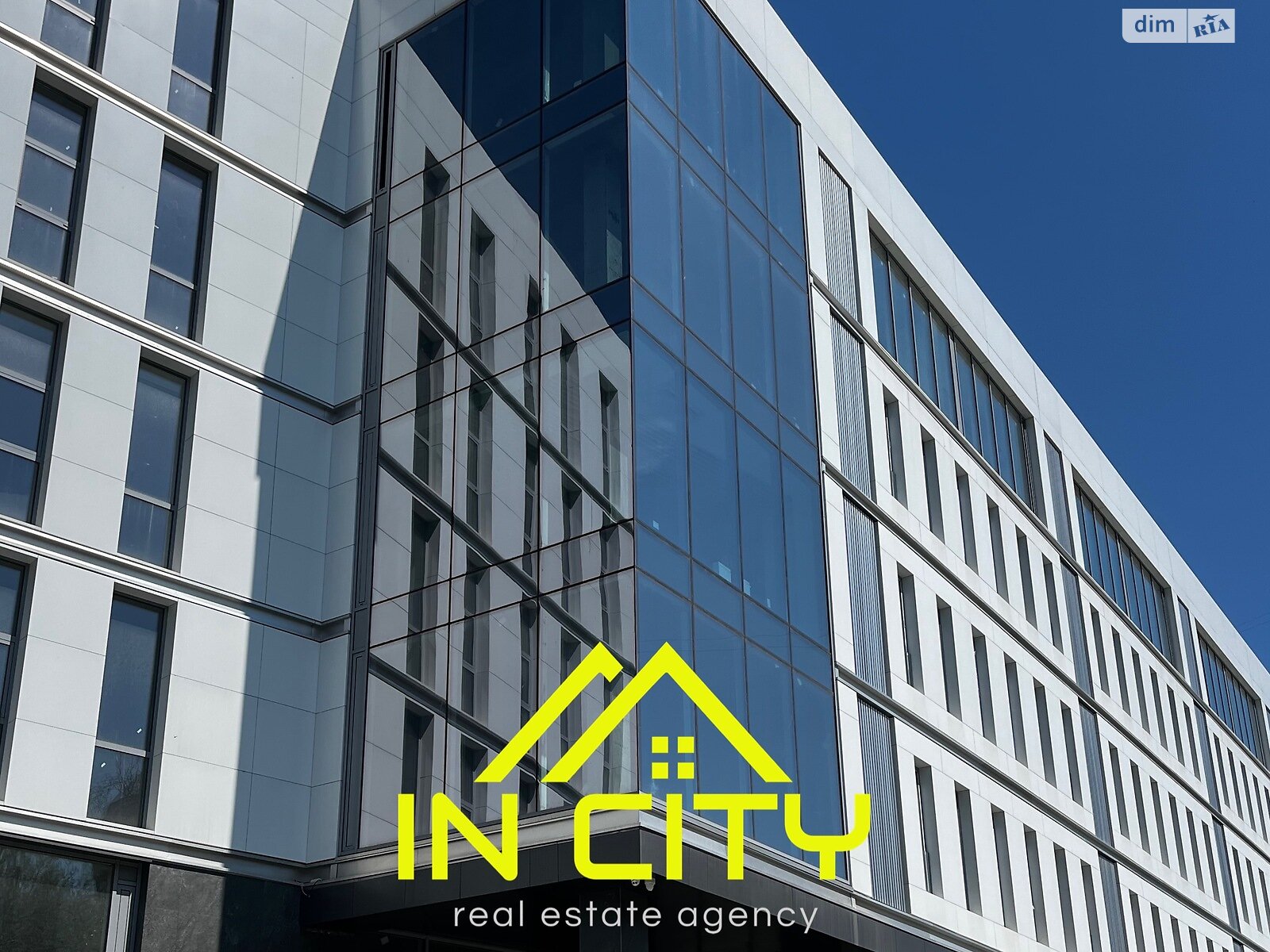 Комерційне приміщення в Дніпрі, здам в оренду по Орлика Пилипа проспект, район Центральний, ціна: 176 396 грн за об’єкт фото 1 Комерційне приміщення в Дніпрі, здам в оренду по Орлика Пилипа проспект, район Центральний, ціна: 176 396 грн за об’єкт фото 1