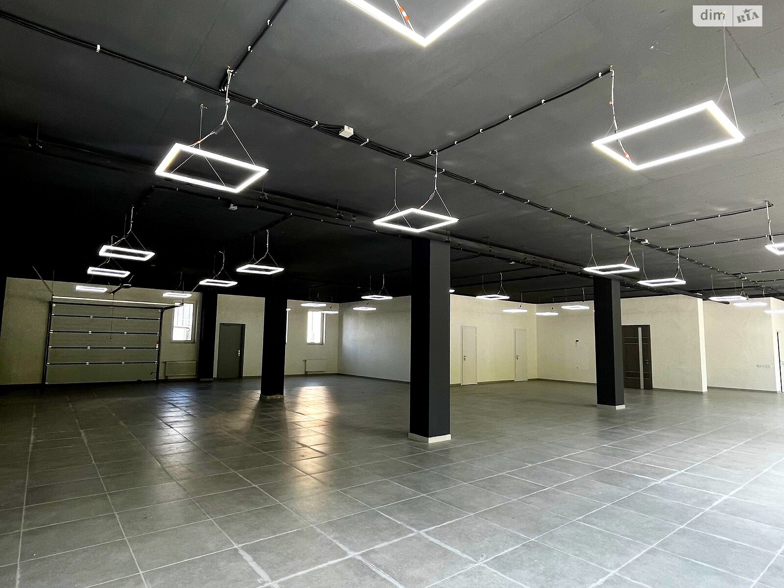 Комерційне приміщення в Дніпрі, здам в оренду по Орлика Пилипа проспект, район Центральний, ціна: 176 396 грн за об’єкт фото 1 Комерційне приміщення в Дніпрі, здам в оренду по Орлика Пилипа проспект, район Центральний, ціна: 176 396 грн за об’єкт фото 1