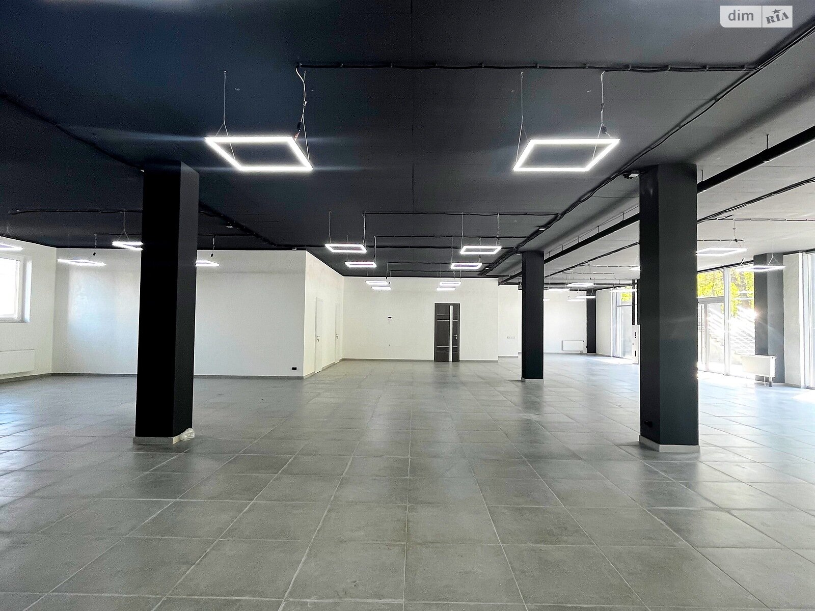 Комерційне приміщення в Дніпрі, здам в оренду по Орлика Пилипа проспект, район Центральний, ціна: 176 396 грн за об’єкт фото 1 Комерційне приміщення в Дніпрі, здам в оренду по Орлика Пилипа проспект, район Центральний, ціна: 176 396 грн за об’єкт фото 1