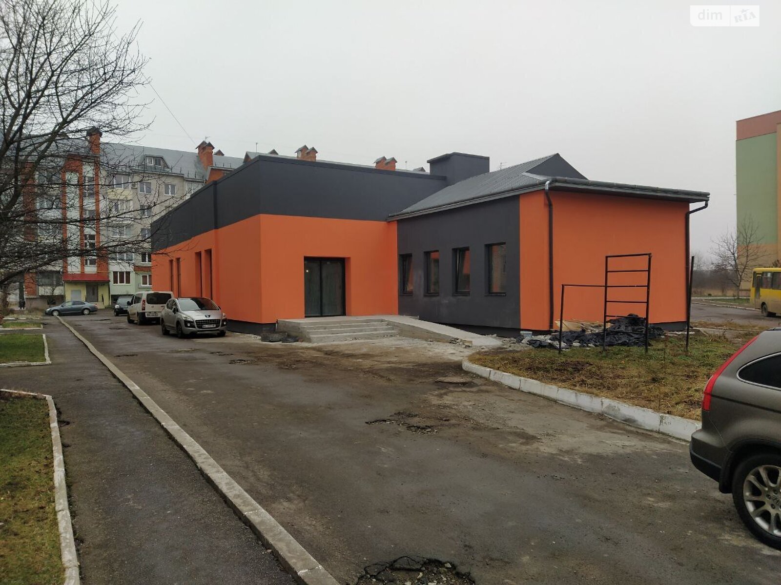 Коммерческое помещение в Дрогобыче, Коновальца улица 15А, цена аренды: 41 864 грн за объект фото 1 Коммерческое помещение в Дрогобыче, Коновальца улица 15А, цена аренды: 41 864 грн за объект фото 1