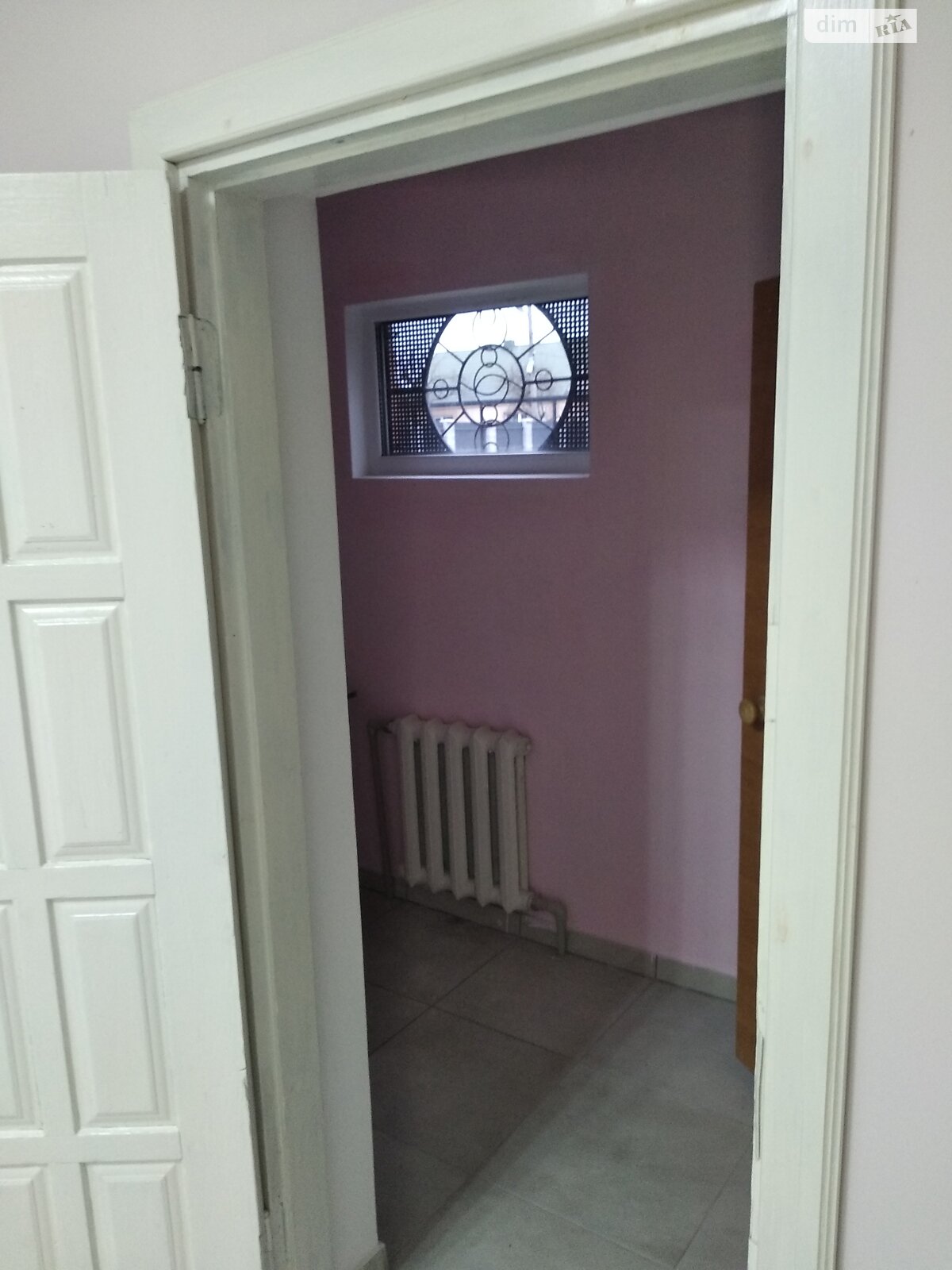 Коммерческое помещение в Дубно, Мира улица, цена аренды: 12 475 грн за объект фото 1 Коммерческое помещение в Дубно, Мира улица, цена аренды: 12 475 грн за объект фото 1