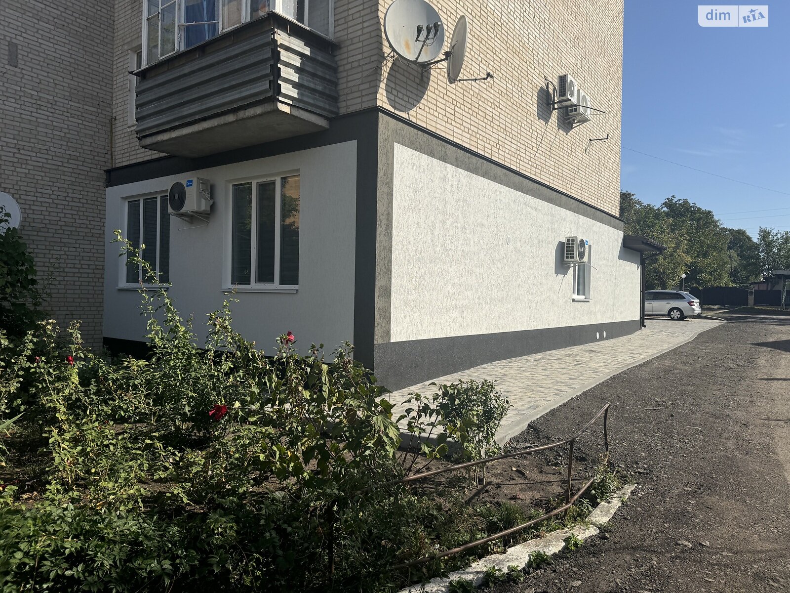 Комерційне приміщення в Гайсині, здам в оренду по Грушевського (Леніна) вулиця 68, район Гайсин, ціна: 77 000 грн за об’єкт фото 1 Комерційне приміщення в Гайсині, здам в оренду по Грушевського (Леніна) вулиця 68, район Гайсин, ціна: 77 000 грн за об’єкт фото 1