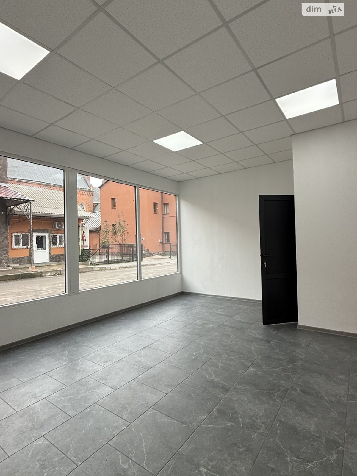 Коммерческое помещение в Гнивани, сдам в аренду по Подольская улица, район Гнивань, цена: 11 700 грн за объект фото 1 Коммерческое помещение в Гнивани, сдам в аренду по Подольская улица, район Гнивань, цена: 11 700 грн за объект фото 1