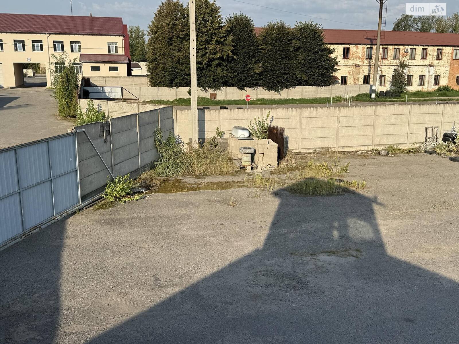 Комерційне приміщення в Гнівані, Соборна (Леніна) вулиця 98, ціна оренди: 4 165 грн за об’єкт фото 1 Комерційне приміщення в Гнівані, Соборна (Леніна) вулиця 98, ціна оренди: 4 165 грн за об’єкт фото 1