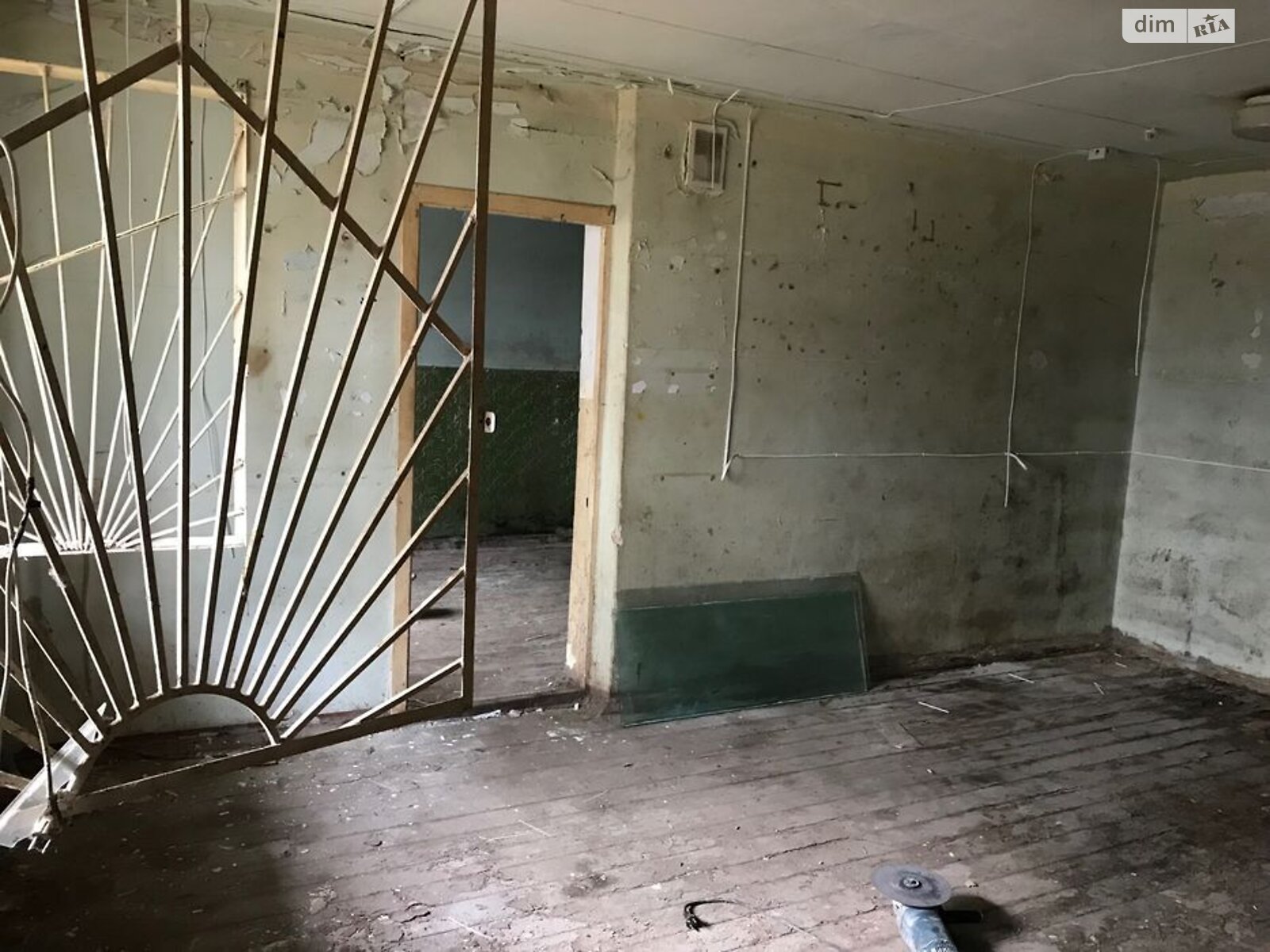 Комерційне приміщення в Харкові, здам в оренду по Миру вулиця 64, район ХТЗ, ціна: 6 000 грн за об’єкт фото 1 Комерційне приміщення в Харкові, здам в оренду по Миру вулиця 64, район ХТЗ, ціна: 6 000 грн за об’єкт фото 1