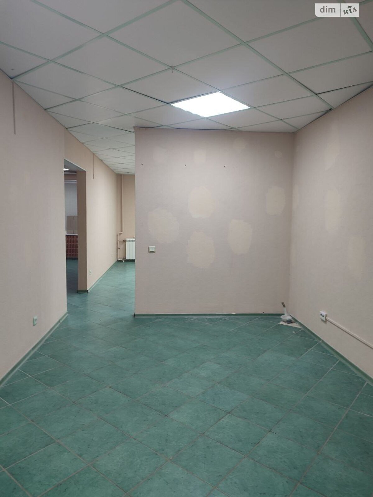 Коммерческое помещение в Харькове, сдам в аренду по Победы пр. 66, район Шевченковский, цена: 15 000 грн за объект фото 1