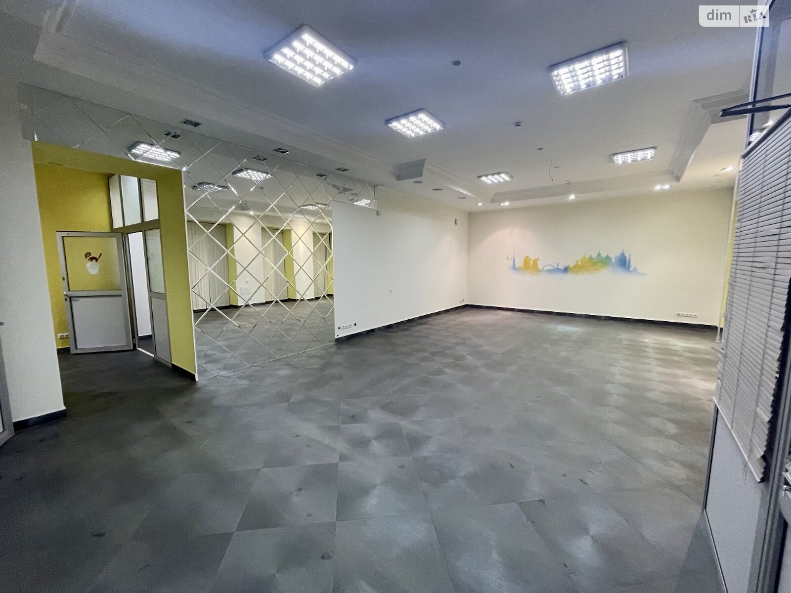 Коммерческое помещение в Харькове, сдам в аренду по Алчевских улица, район Центр, цена: 67 440 грн за объект фото 1 Коммерческое помещение в Харькове, сдам в аренду по Алчевских улица, район Центр, цена: 67 440 грн за объект фото 1