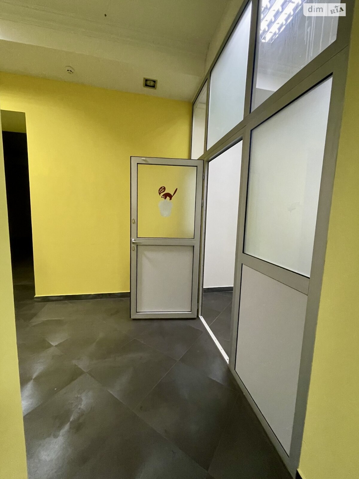 Коммерческое помещение в Харькове, сдам в аренду по Алчевских улица, район Центр, цена: 67 440 грн за объект фото 1 Коммерческое помещение в Харькове, сдам в аренду по Алчевских улица, район Центр, цена: 67 440 грн за объект фото 1