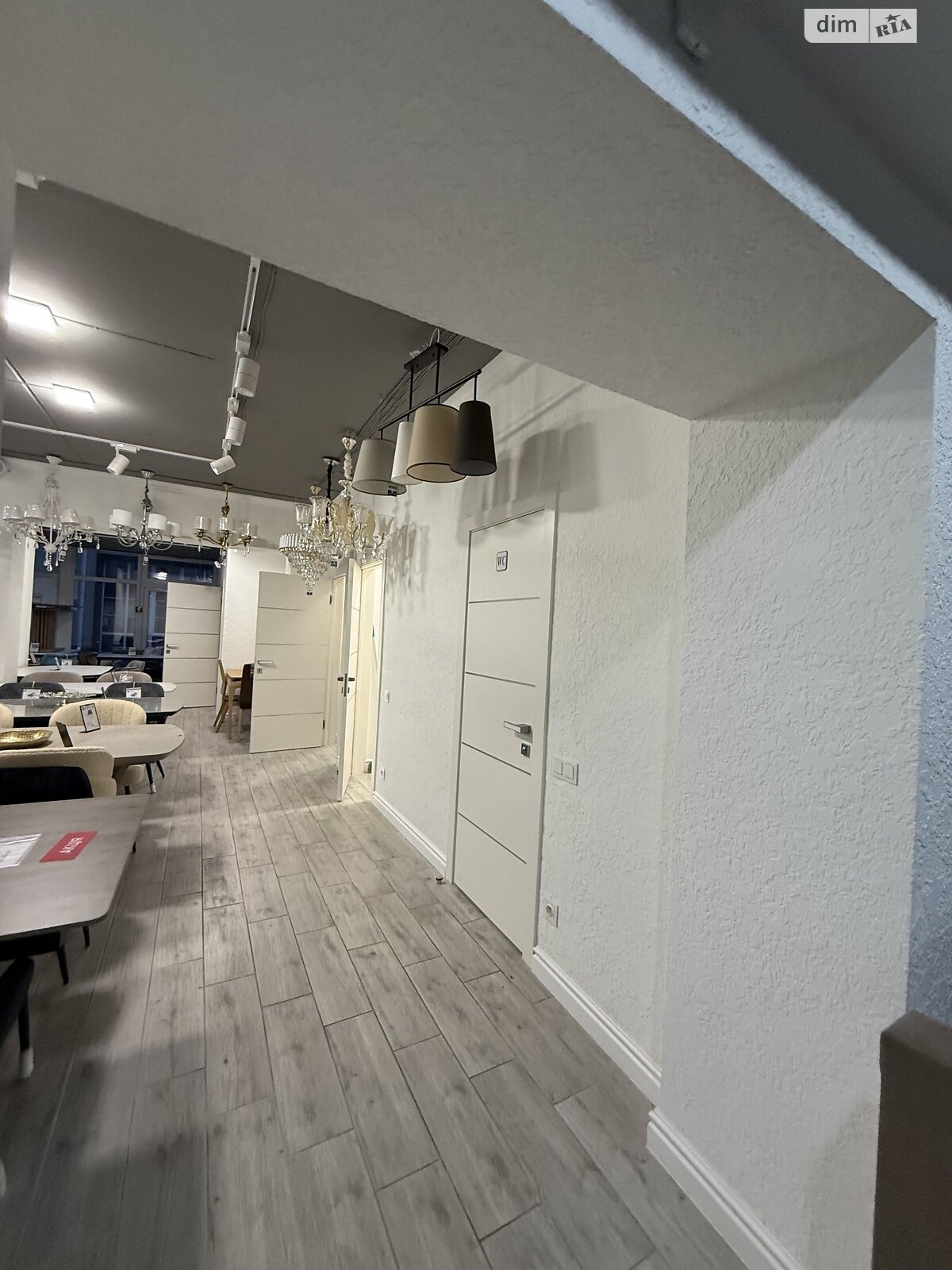 Комерційне приміщення в Хмельницькому, здам в оренду по Трудова вулиця, район Автовокзал №1, ціна: 160 000 грн за об’єкт фото 1