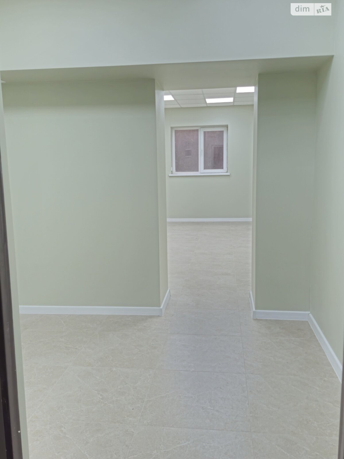 Комерційне приміщення в Хмельницькому, здам в оренду по Болбочана Петра провулок 3/2, район Дубове, ціна: 17 000 грн за об’єкт фото 1