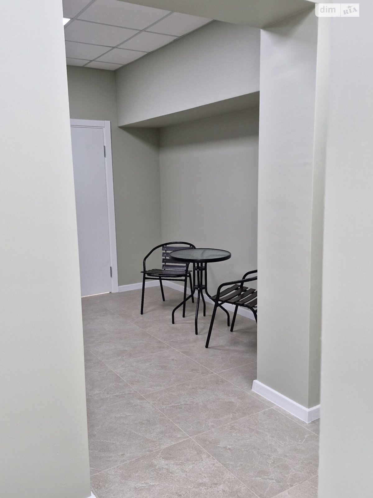 Комерційне приміщення в Хмельницькому, здам в оренду по Болбочана Петра провулок 3/2, район Дубове, ціна: 17 000 грн за об’єкт фото 1