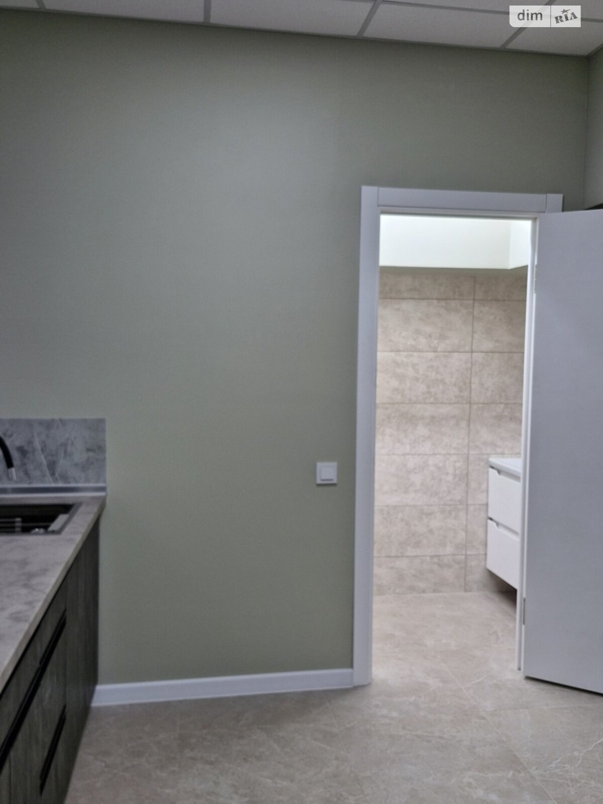 Комерційне приміщення в Хмельницькому, здам в оренду по Болбочана Петра провулок 3/2, район Дубове, ціна: 17 000 грн за об’єкт фото 1