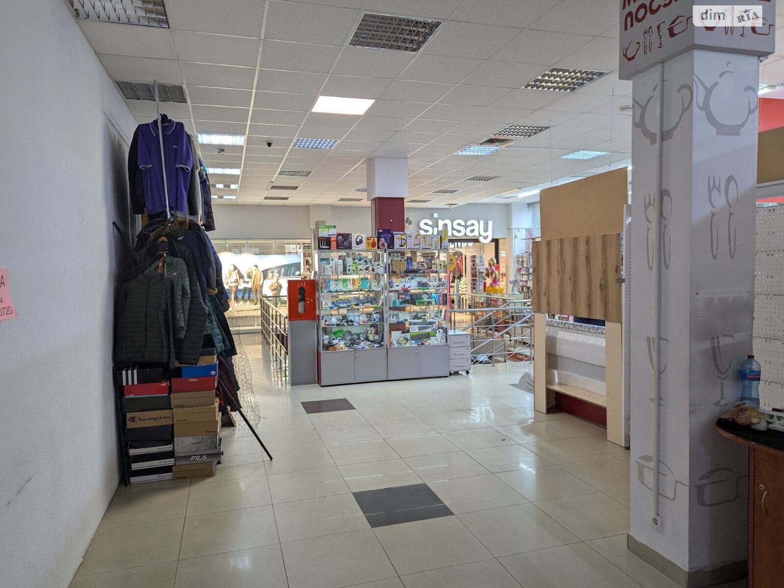 Коммерческое помещение в Хмельницком, сдам в аренду по Романа Шухевича (Курчатова) улица 2/1Б, район Гречаны, цена: 10 912 грн за объект фото 1 Коммерческое помещение в Хмельницком, сдам в аренду по Романа Шухевича (Курчатова) улица 2/1Б, район Гречаны, цена: 10 912 грн за объект фото 1