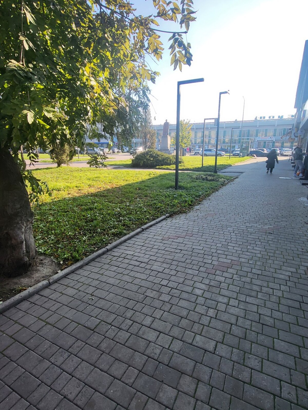 Комерційне приміщення в Хмельницькому, здам в оренду по Шевченка вулиця, район Зал. вокзал, ціна: 18 000 грн за об’єкт фото 1 Комерційне приміщення в Хмельницькому, здам в оренду по Шевченка вулиця, район Зал. вокзал, ціна: 18 000 грн за об’єкт фото 1