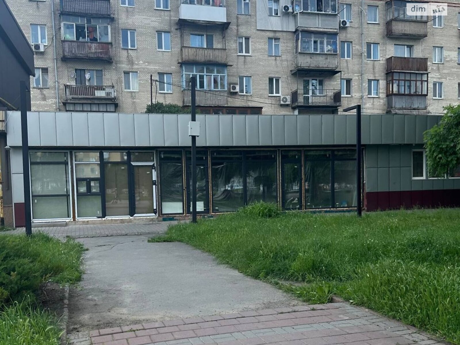 Комерційне приміщення в Хмельницькому, здам в оренду по Проскурівська вулиця, район Зал. вокзал, ціна: 24 500 грн за об’єкт фото 1 Комерційне приміщення в Хмельницькому, здам в оренду по Проскурівська вулиця, район Зал. вокзал, ціна: 24 500 грн за об’єкт фото 1