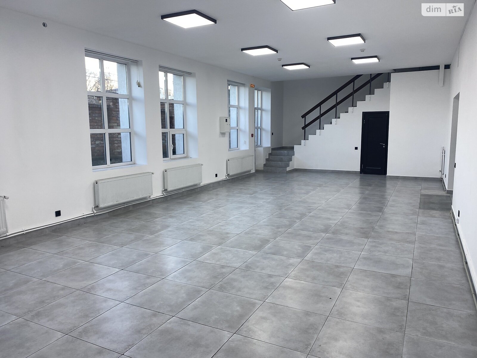 Комерційне приміщення в Хмельницькому, здам в оренду по Князя Святослава Хороброго (Толстого Льва) вулиця 5, район Кам’янецький переїзд, ціна: 66 550 грн за об’єкт фото 1 Комерційне приміщення в Хмельницькому, здам в оренду по Князя Святослава Хороброго (Толстого Льва) вулиця 5, район Кам’янецький переїзд, ціна: 66 550 грн за об’єкт фото 1