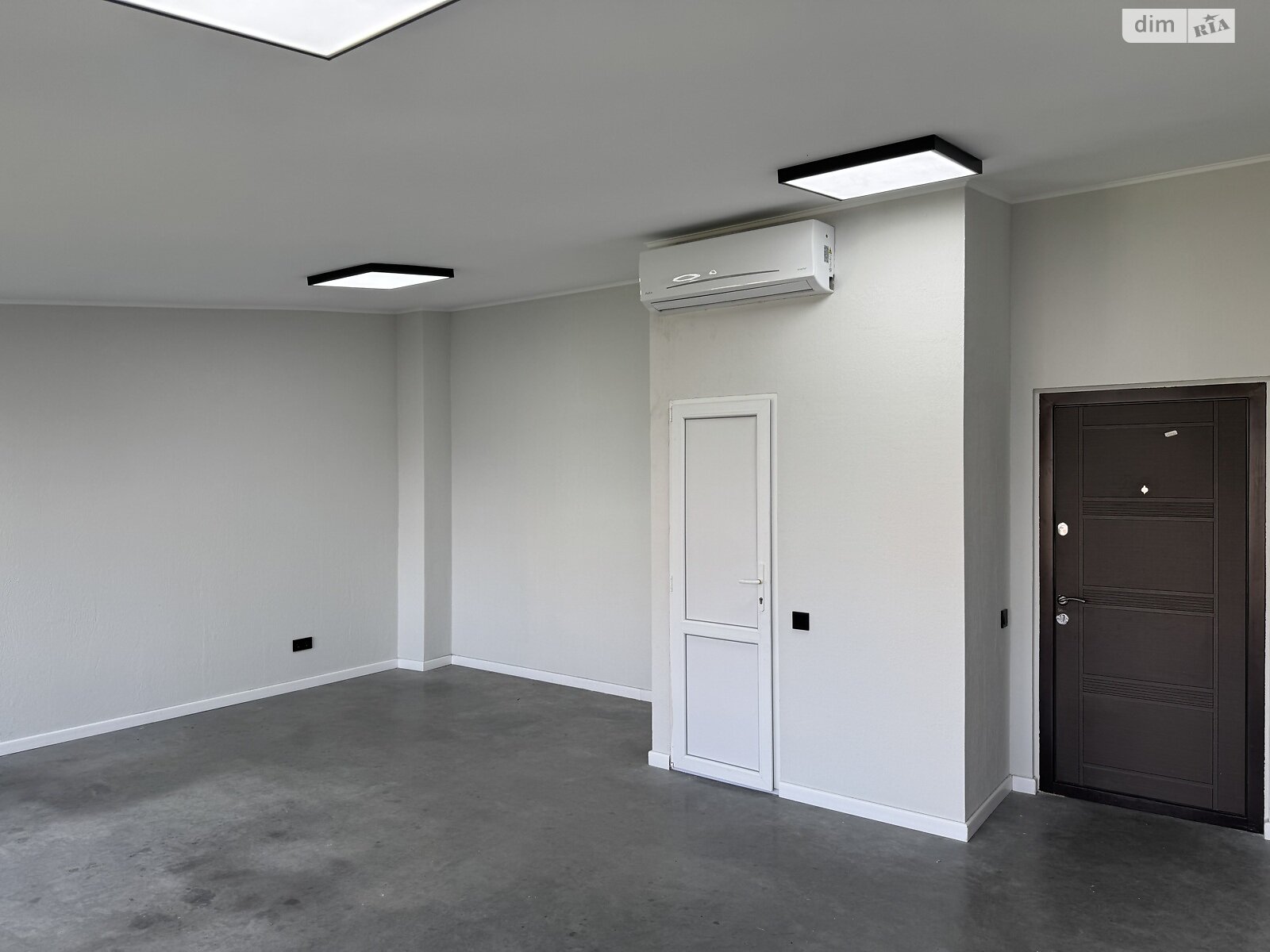 Коммерческое помещение в Хмельницком, сдам в аренду по Князя Святослава Храброго (Толстого Льва) улица 5, район Каменецкий переезд, цена: 12 000 грн за объект фото 1