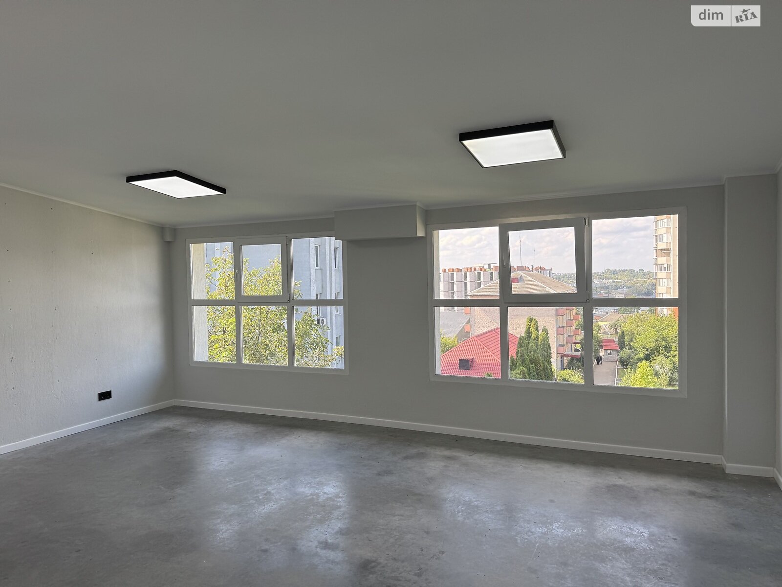 Коммерческое помещение в Хмельницком, сдам в аренду по Князя Святослава Храброго (Толстого Льва) улица 5, район Каменецкий переезд, цена: 12 000 грн за объект фото 1