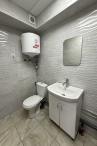 Комерційне приміщення в Хмельницькому, здам в оренду по Кармелюка вулиця 11, район Озерна, ціна: 10 000 грн за об’єкт фото 2