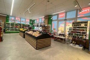 Комерційне приміщення в Хмельницькому, здам в оренду по Січових Стрільців вулиця, район Озерна, ціна: 168 350 грн за об’єкт фото 2