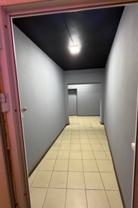 Комерційне приміщення в Хмельницькому, здам в оренду по Залізняка Максима вулиця 4/2, район Озерна, ціна: 20 000 грн за об’єкт фото 2