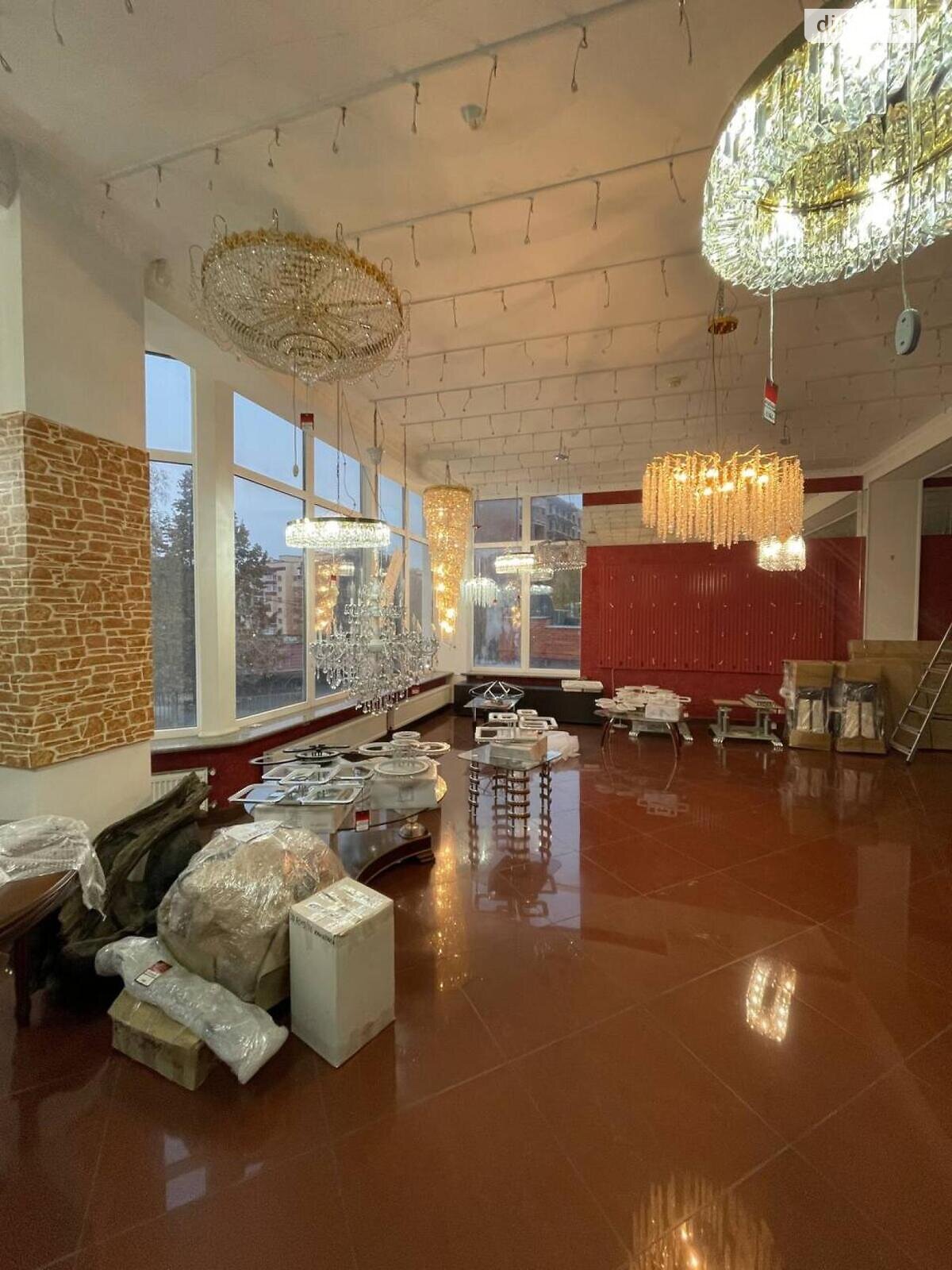 Коммерческое помещение в Хмельницком, Панаса Мирного проезд, цена аренды: 60 000 грн за объект фото 1