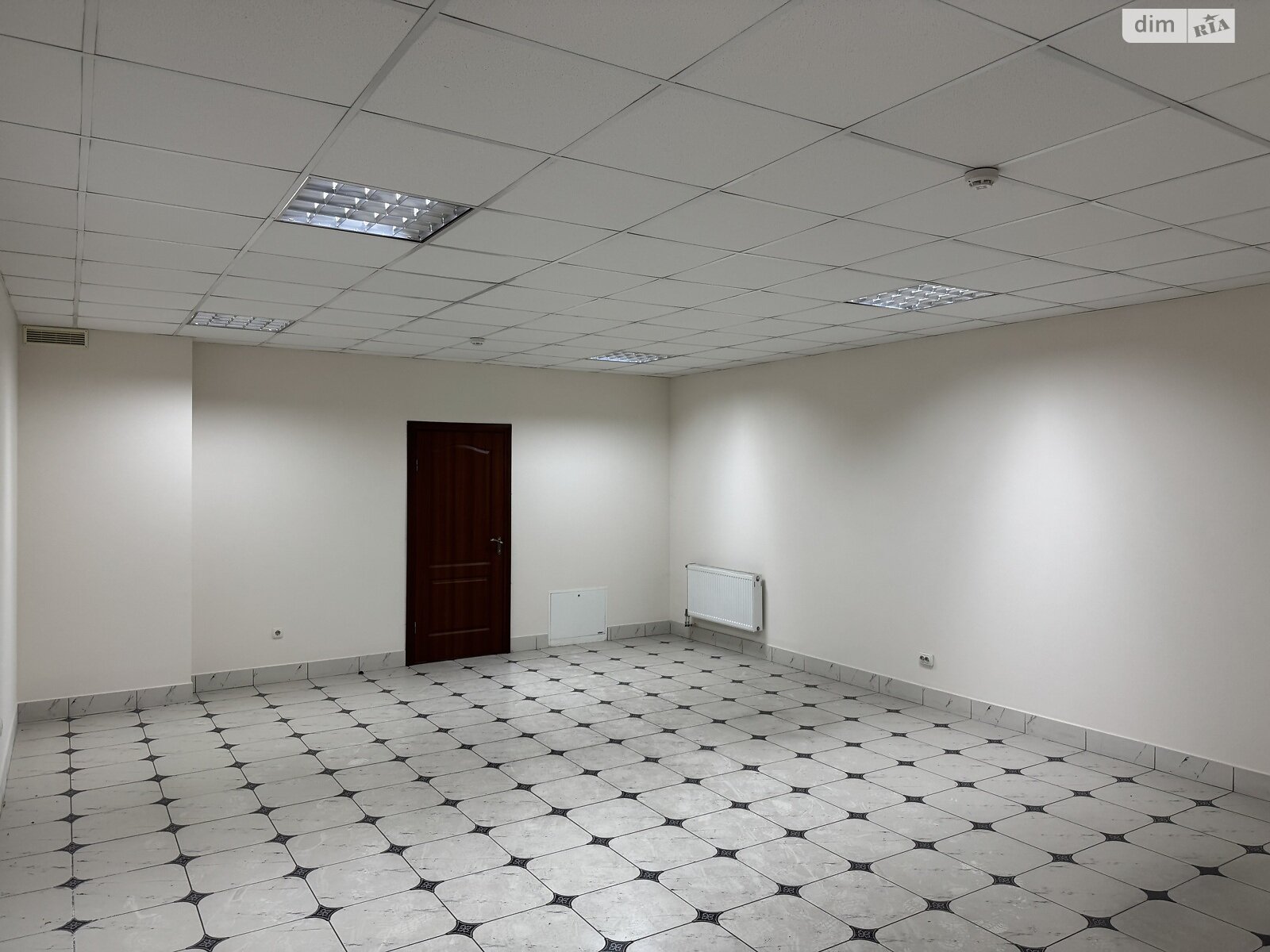 Коммерческое помещение в Хмельницком, сдам в аренду по Подольская улица 87, район Подол, цена: 55 000 грн за объект фото 1 Коммерческое помещение в Хмельницком, сдам в аренду по Подольская улица 87, район Подол, цена: 55 000 грн за объект фото 1