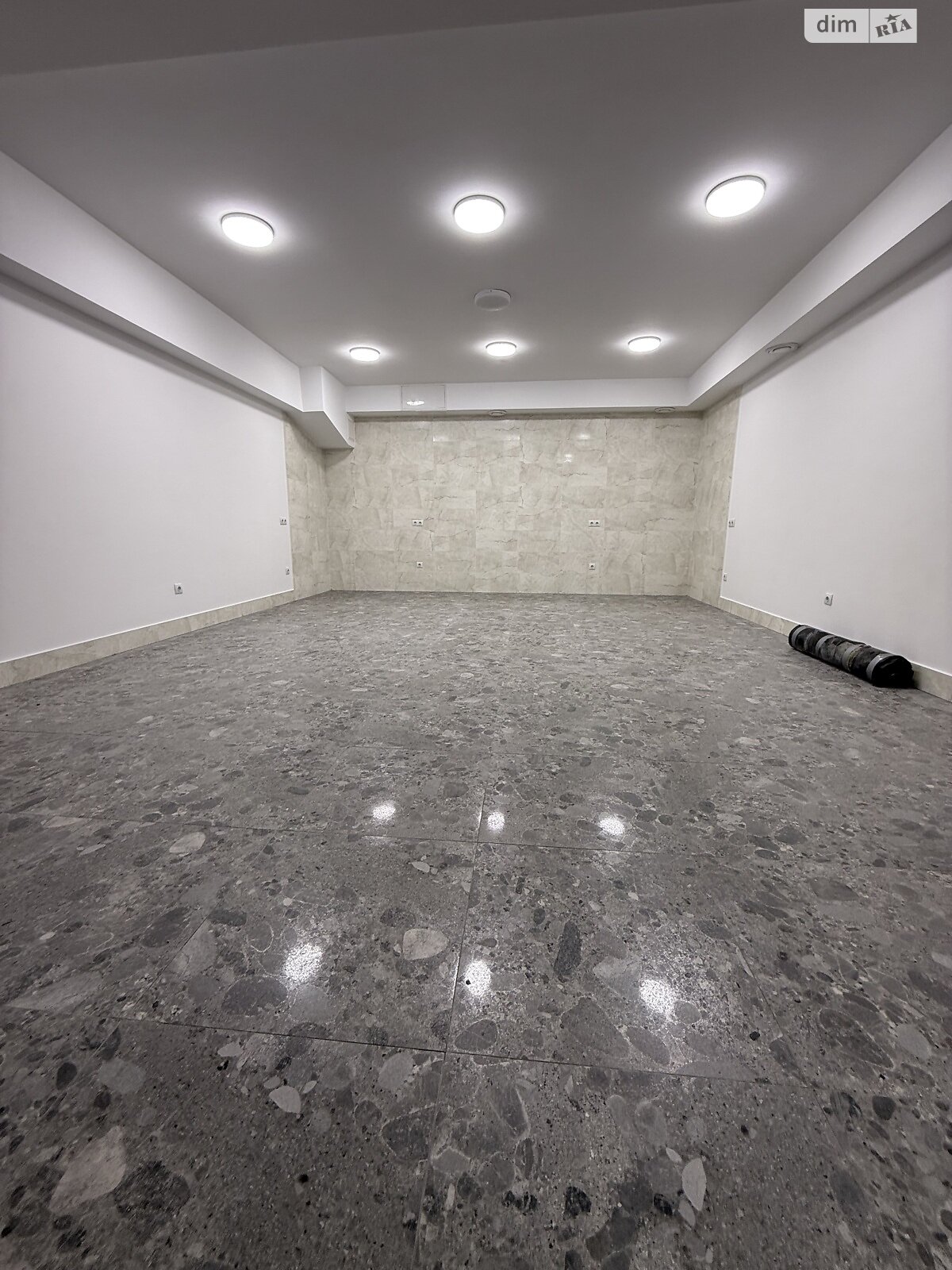 Коммерческое помещение в Хмельницком, сдам в аренду по Подольская улица 53, район Подол, цена: 22 000 грн за объект фото 1