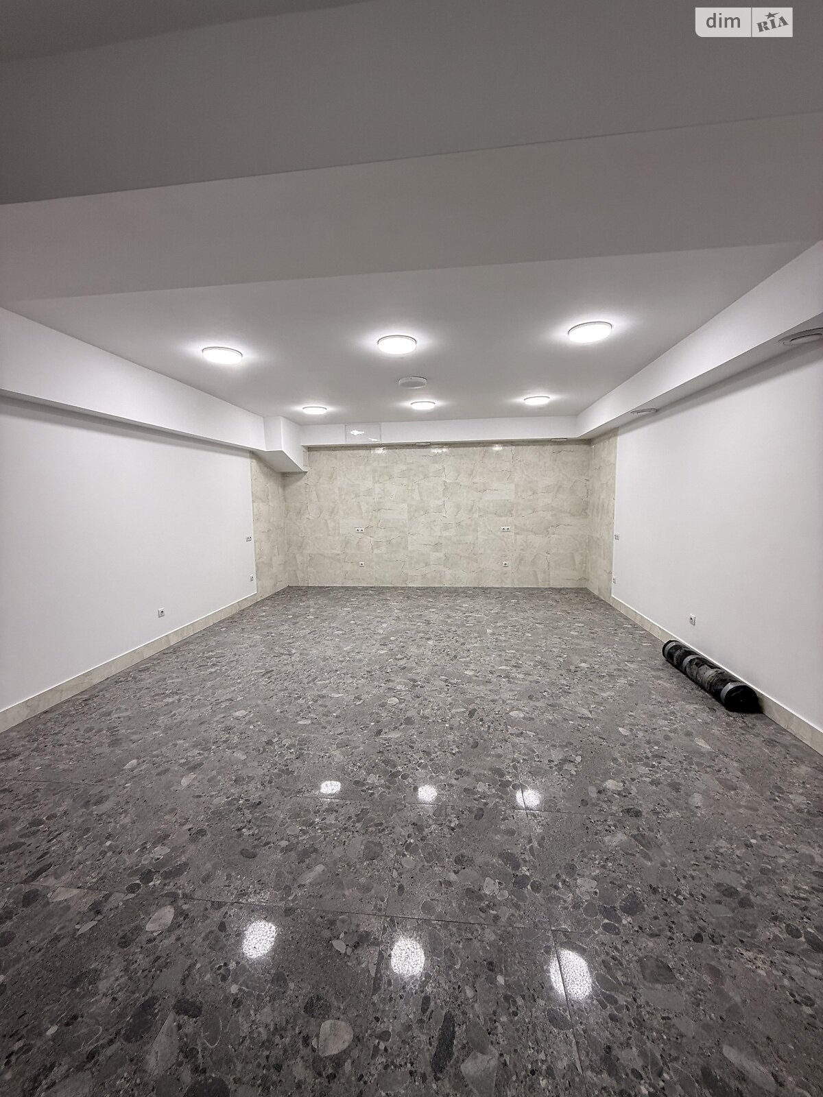 Коммерческое помещение в Хмельницком, сдам в аренду по Подольская улица 53, район Подол, цена: 22 000 грн за объект фото 1