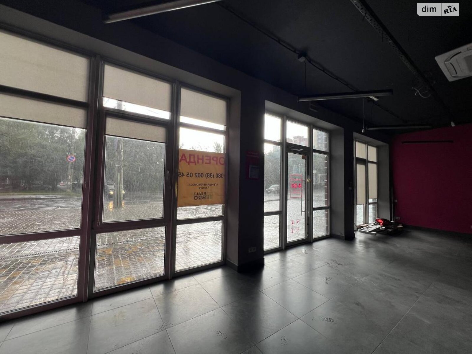 Коммерческое помещение в Хмельницком, Проскуровского Подполья улица, цена аренды: 250 980 грн за объект фото 1 Коммерческое помещение в Хмельницком, Проскуровского Подполья улица, цена аренды: 250 980 грн за объект фото 1