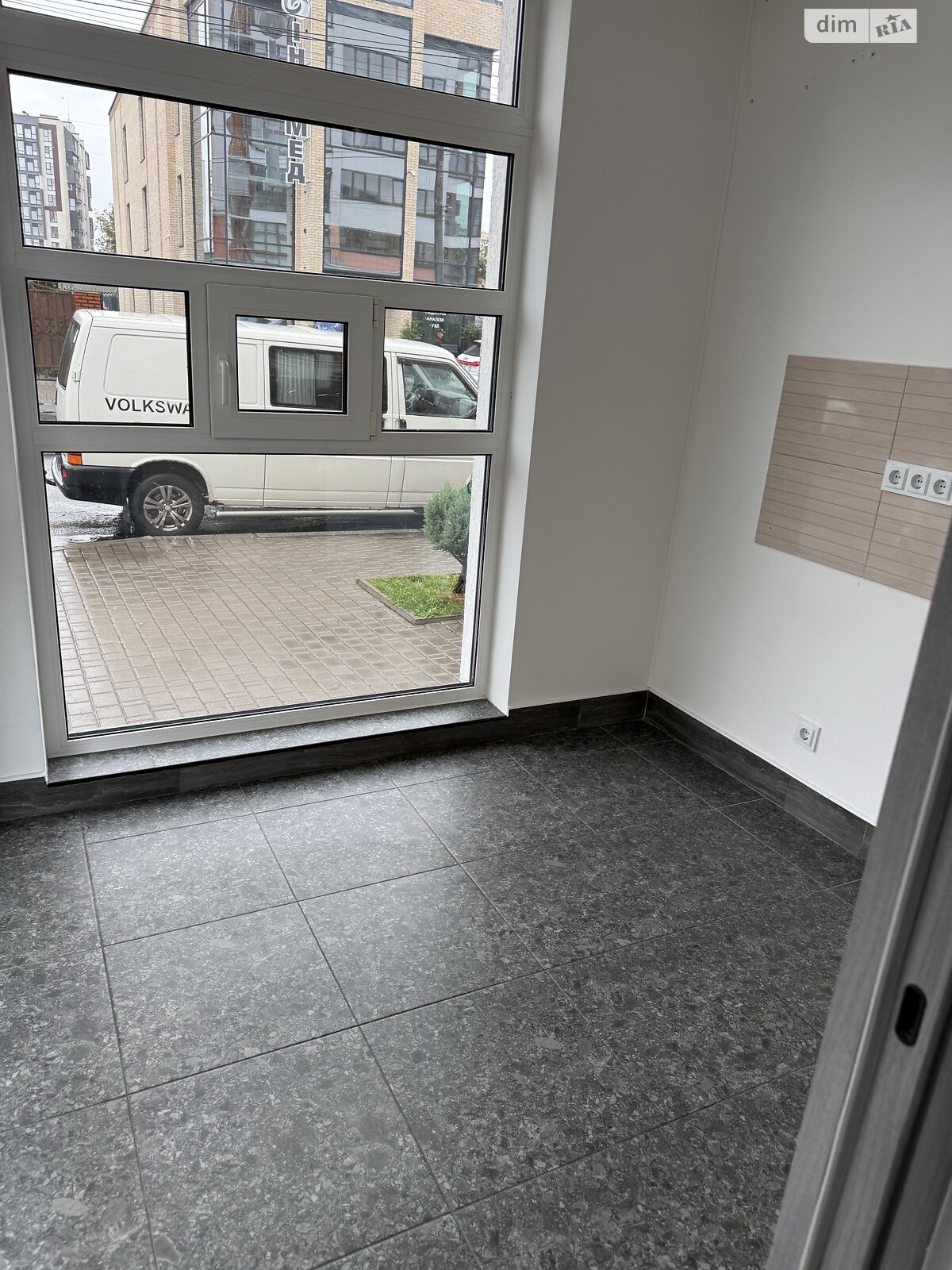 Комерційне приміщення в Хмельницькому, здам в оренду по Проскурівського Підпілля вулиця, район Старе місто (старий базар), ціна: 22 000 грн за об’єкт фото 1