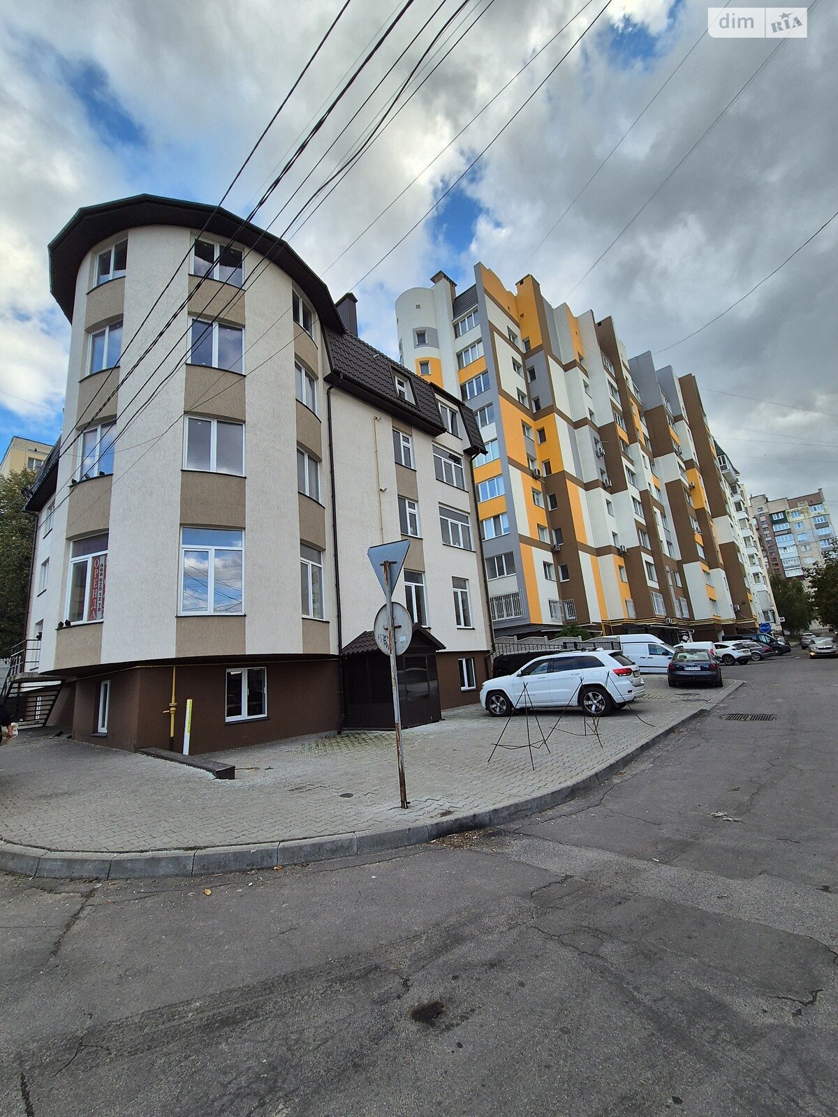 Комерційне приміщення в Хмельницькому, здам в оренду по Вайсера вулиця 4/1, район Старе місто (старий базар), ціна: 48 750 грн за об’єкт фото 1 Комерційне приміщення в Хмельницькому, здам в оренду по Вайсера вулиця 4/1, район Старе місто (старий базар), ціна: 48 750 грн за об’єкт фото 1