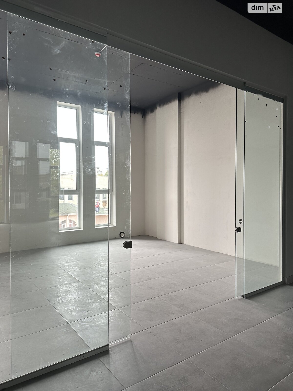 Комерційне приміщення в Хмельницькому, Тернопільська вулиця, ціна оренди: 13 080 грн за об’єкт фото 1