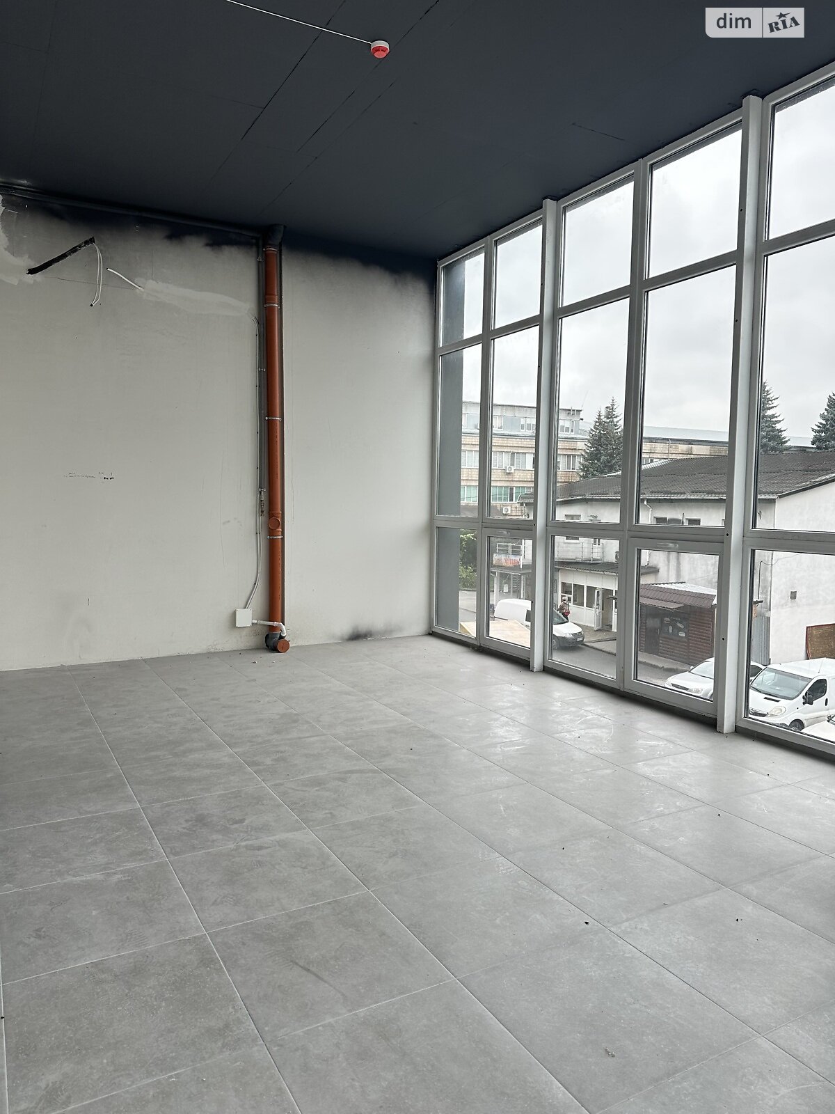 Комерційне приміщення в Хмельницькому, Тернопільська вулиця, ціна оренди: 14 520 грн за об’єкт фото 1 Комерційне приміщення в Хмельницькому, Тернопільська вулиця, ціна оренди: 14 520 грн за об’єкт фото 1