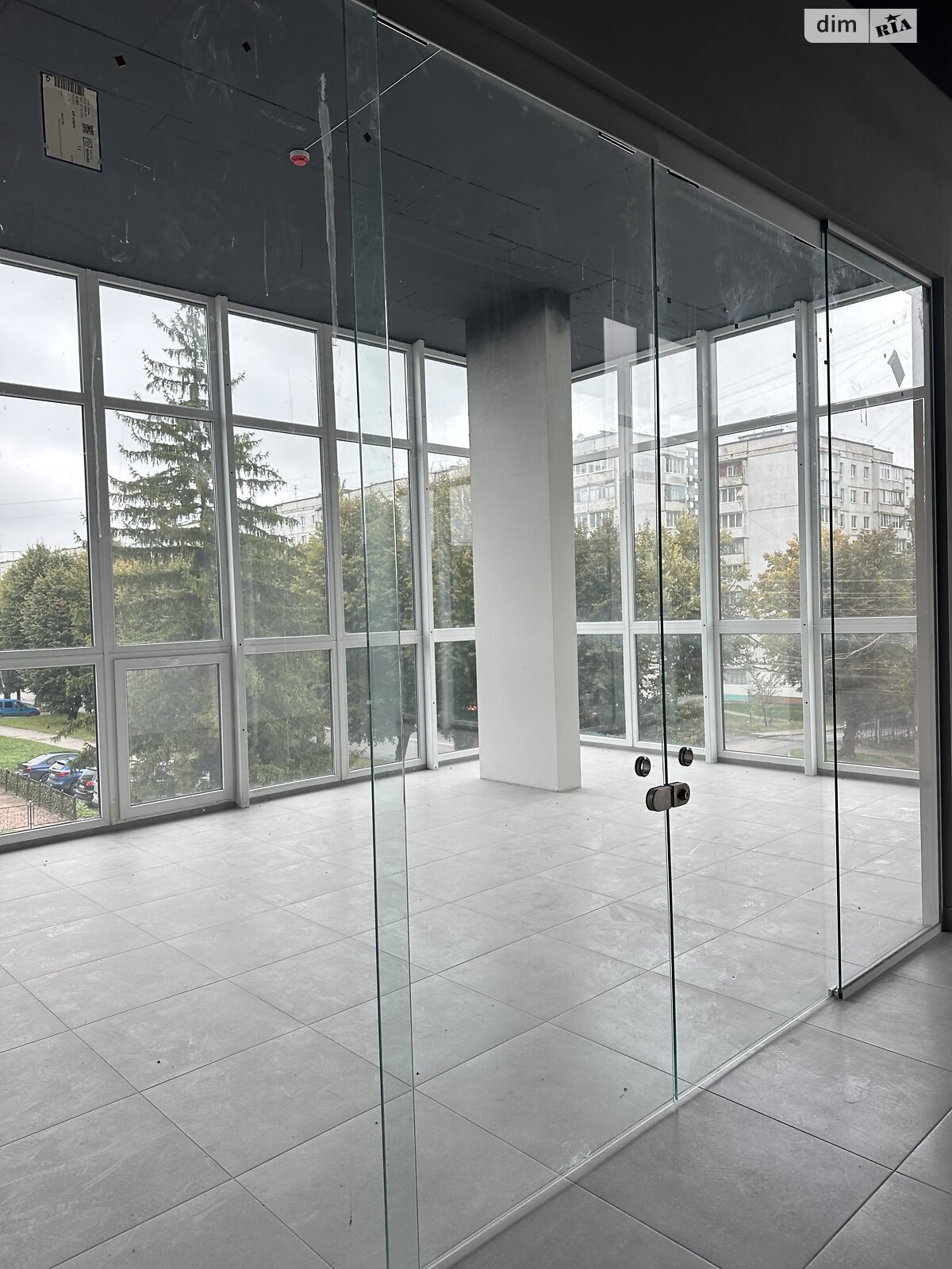 Комерційне приміщення в Хмельницькому, Тернопільська вулиця, ціна оренди: 14 520 грн за об’єкт фото 1 Комерційне приміщення в Хмельницькому, Тернопільська вулиця, ціна оренди: 14 520 грн за об’єкт фото 1