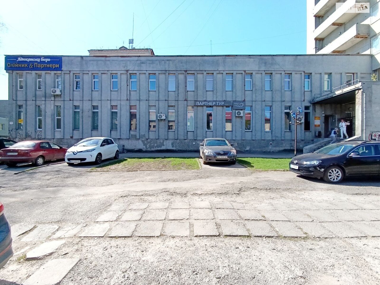 Комерційне приміщення в Хмельницькому, здам в оренду по Героїв Майдану вулиця 10, район Центр, ціна: 2 200 грн за об’єкт фото 1 Комерційне приміщення в Хмельницькому, здам в оренду по Героїв Майдану вулиця 10, район Центр, ціна: 2 200 грн за об’єкт фото 1