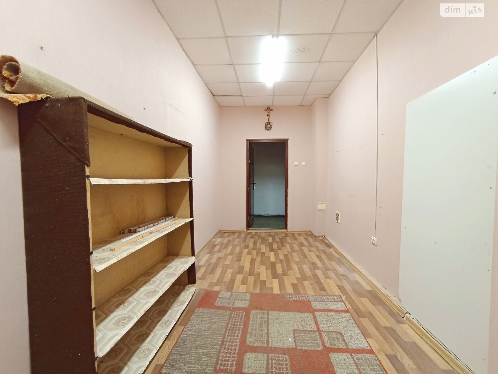 Комерційне приміщення в Хмельницькому, здам в оренду по Героїв Майдану вулиця 10, район Центр, ціна: 2 200 грн за об’єкт фото 1 Комерційне приміщення в Хмельницькому, здам в оренду по Героїв Майдану вулиця 10, район Центр, ціна: 2 200 грн за об’єкт фото 1