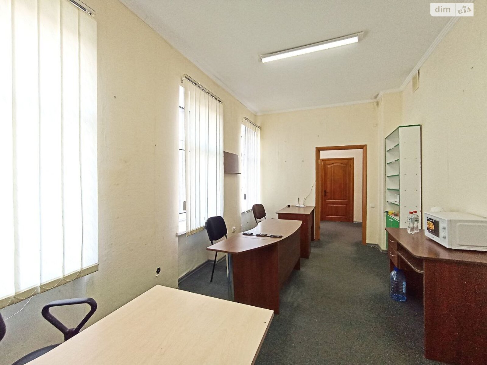 Коммерческое помещение в Хмельницком, сдам в аренду по Героев Майдана улица 10, район Центр, цена: 5 000 грн за объект фото 1 Коммерческое помещение в Хмельницком, сдам в аренду по Героев Майдана улица 10, район Центр, цена: 5 000 грн за объект фото 1